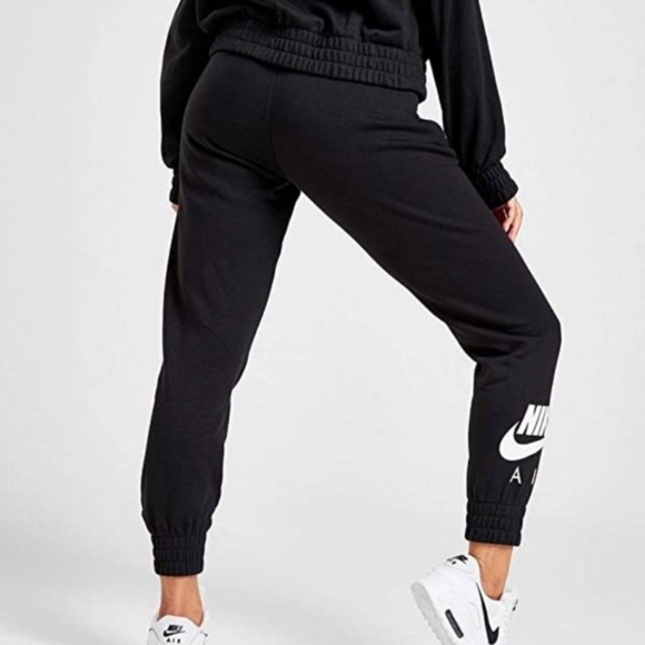 Nike NSW Air Sweat Pant In Black - Picture 4 of 11